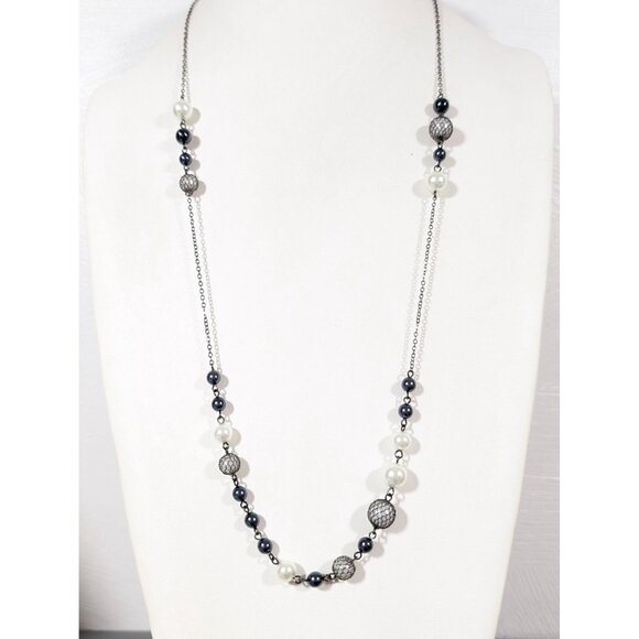 Rachel Roy Faux Pearl Necklace Long Chain Station Gray Metallic Whimsigoth 32 in - Picture 2 of 8
